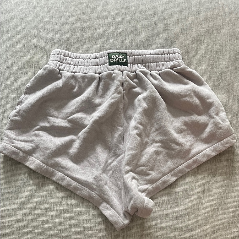 Daily Drills Women's Light Gray Athletic Shorts